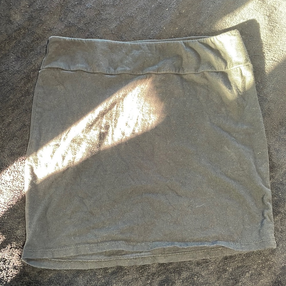 Black skin tight mini skirt size m